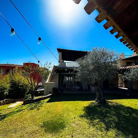 Sardinian Luxury Hospitality - Villa Fuli Rooms&more-3